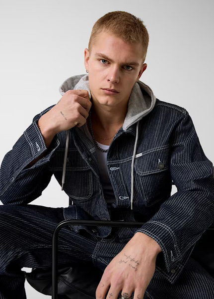 Denim jacket con cappuccio