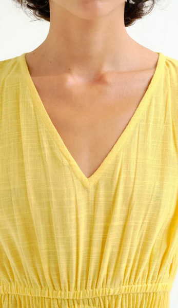 Abito giallo